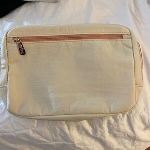 Thirty One Sling Bag In ROSEDUST Fanny Pack 9” x 6.5”